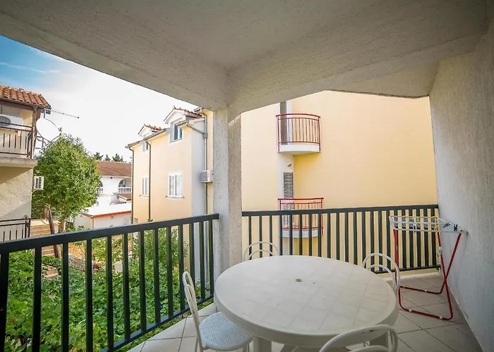 招待所 Grulovic 3*