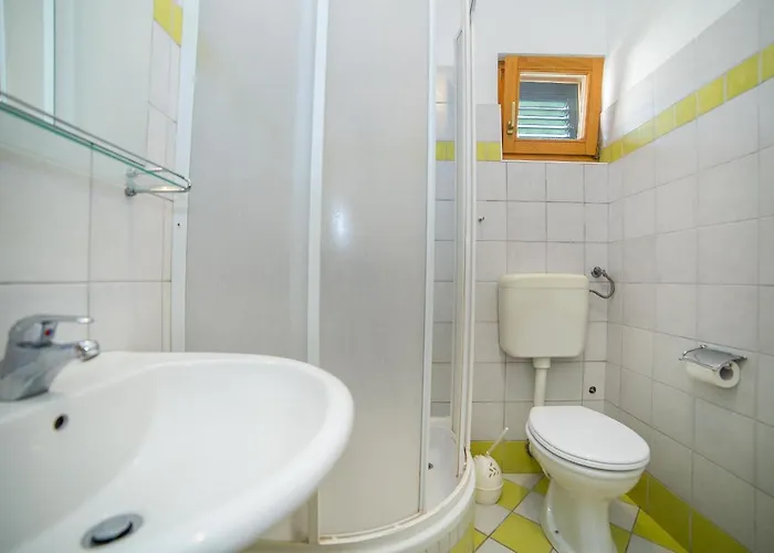 Grulovic בית הארחה